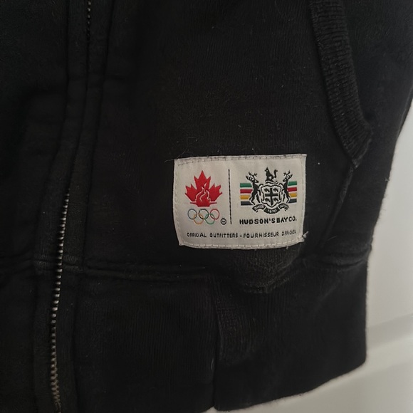 Hudson Bay x Olympics Canada Black Zip Up - Picture 3 of 7